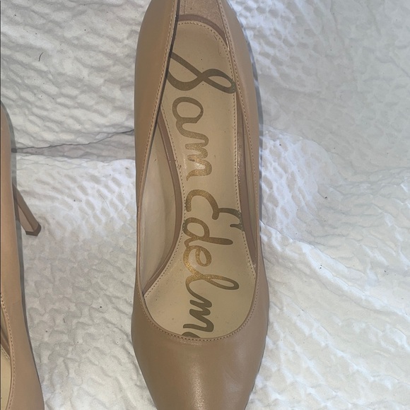 Sam Edelman Tan Heels - Picture 6 of 9